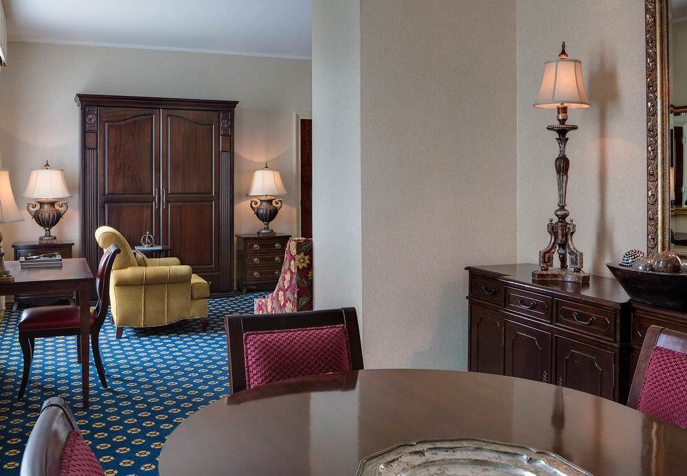 The Battle House Renaissance Mobile Hotel & Spa Ngoại thất bức ảnh